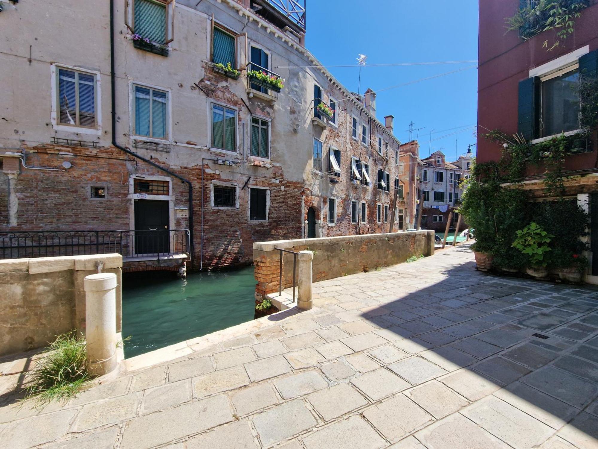 Veneziacentopercento Apartments & Rooms Εξωτερικό φωτογραφία