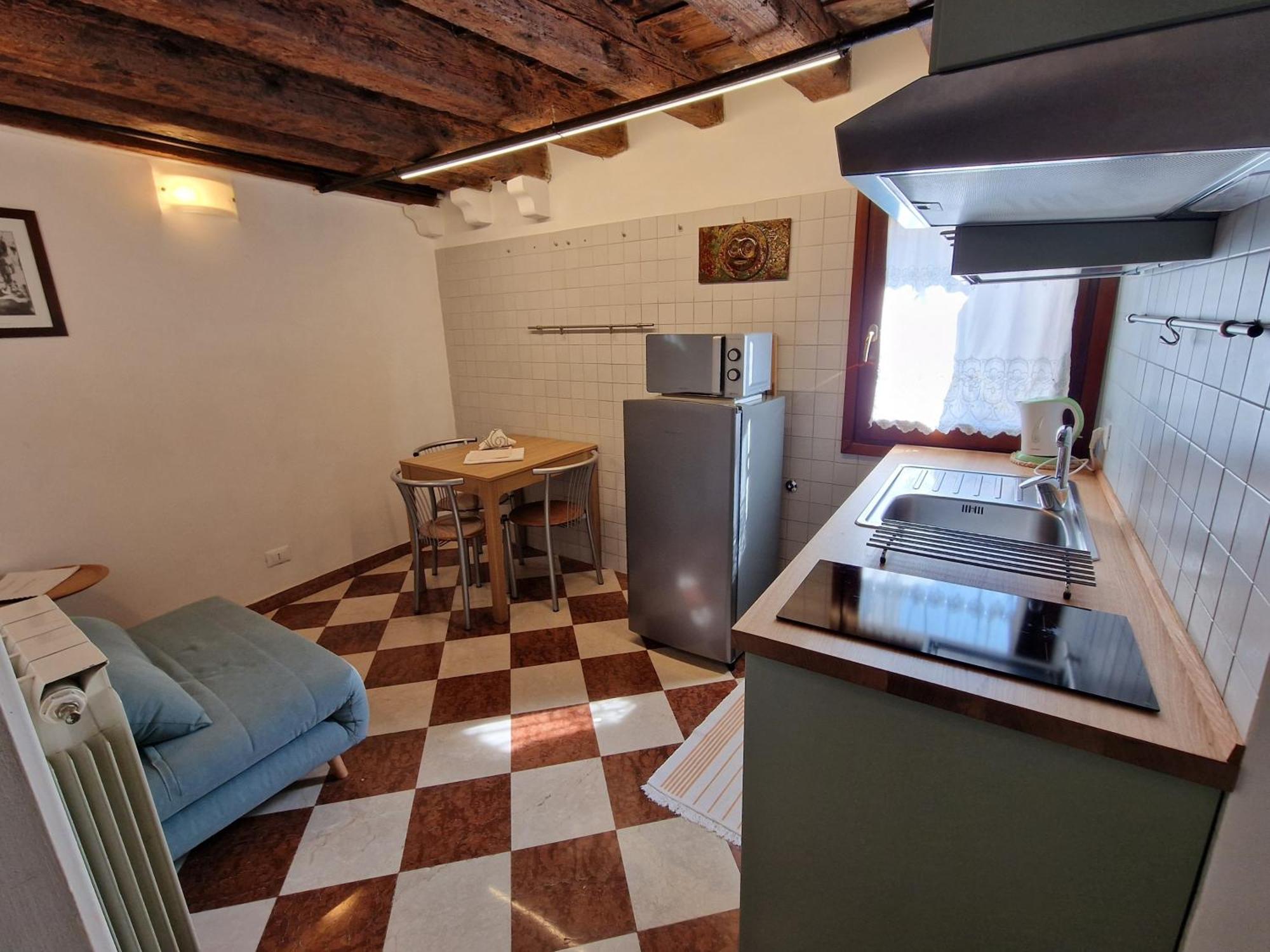 Veneziacentopercento Apartments & Rooms Εξωτερικό φωτογραφία